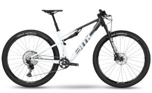 BMC Fourstroke Three L